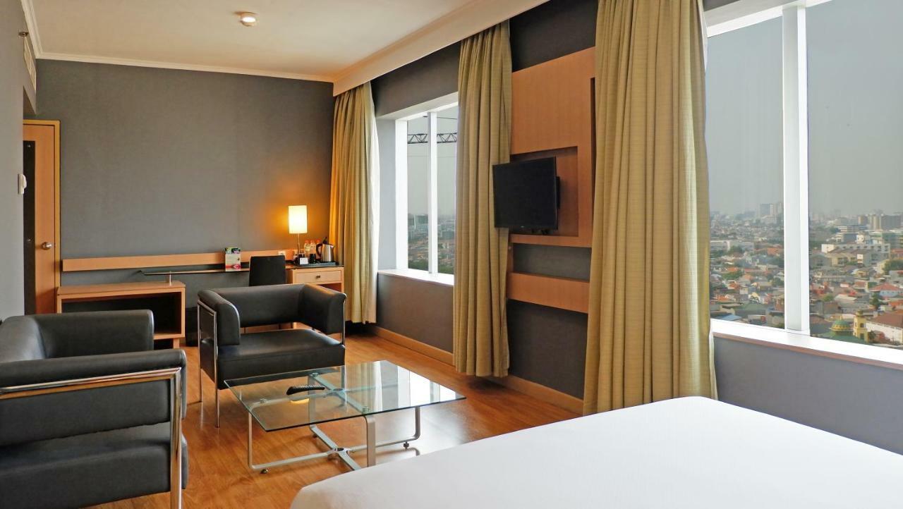Hotel Kimaya Slipi Jakarta By Harris Kültér fotó