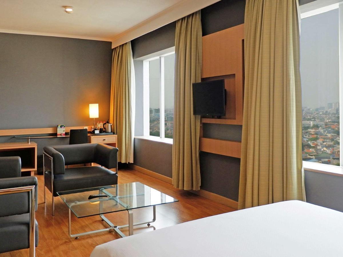 Hotel Kimaya Slipi Jakarta By Harris Kültér fotó